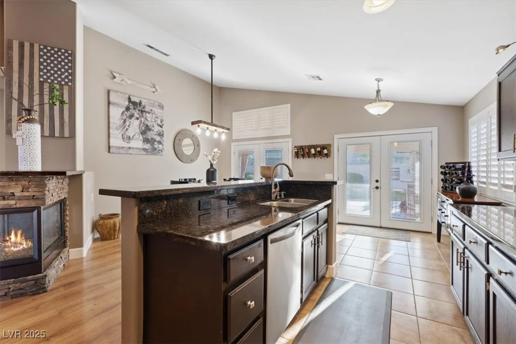 3747 Flowering Peach, Las Vegas, NV 89147