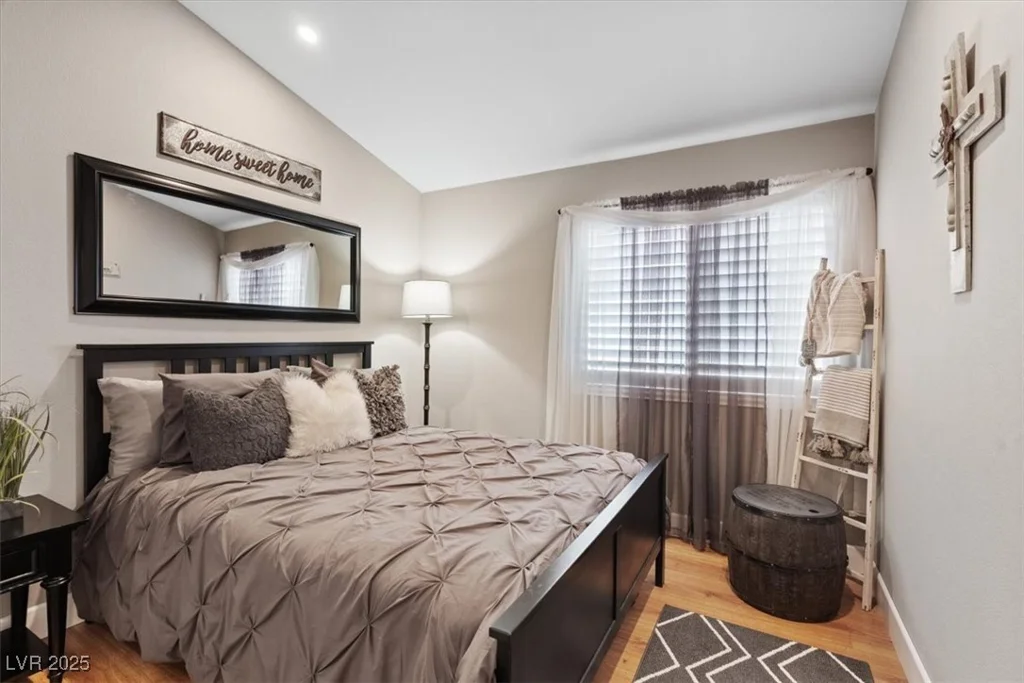 3747 Flowering Peach, Las Vegas, NV 89147