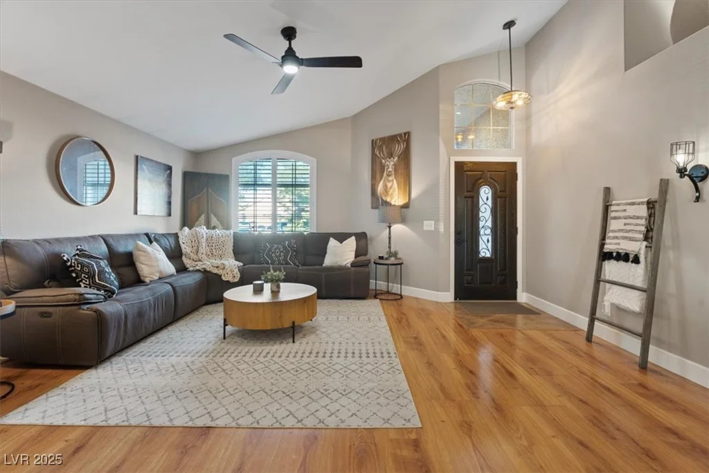 3747 Flowering Peach, Las Vegas, NV 89147