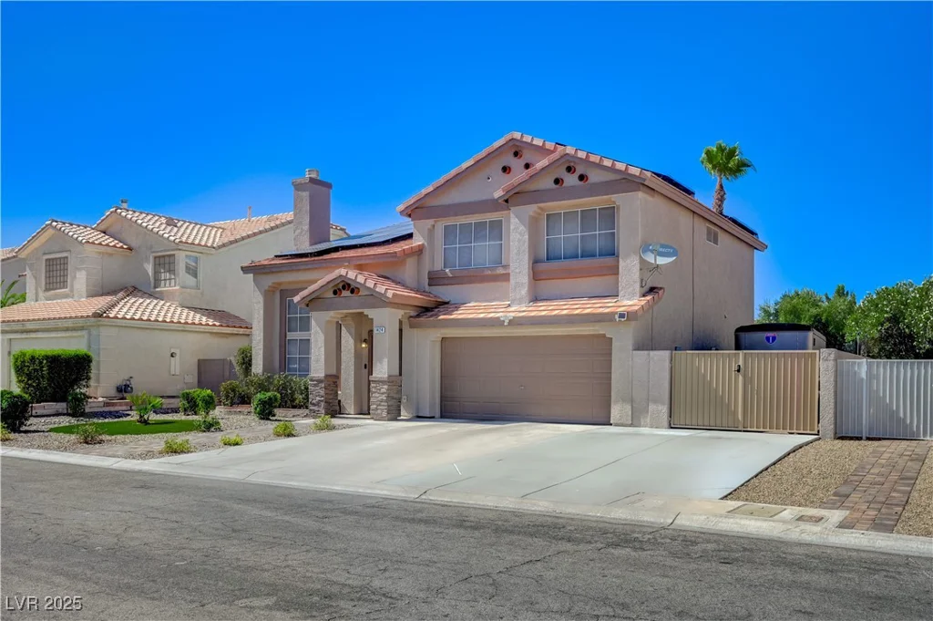 1424 Silver Knoll, Las Vegas, NV 89123