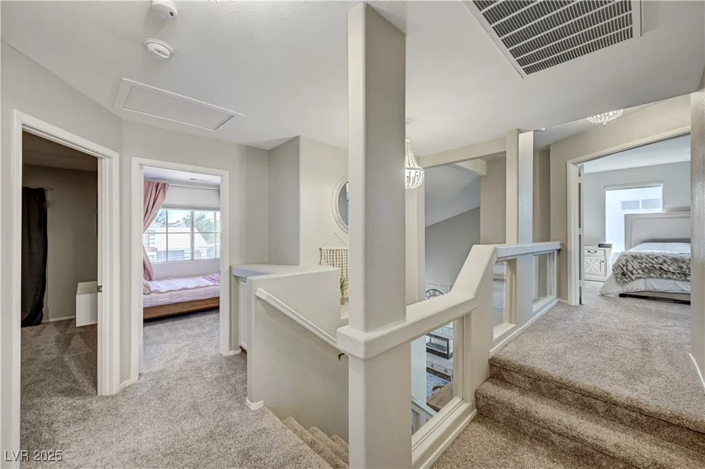 1424 Silver Knoll, Las Vegas, NV 89123