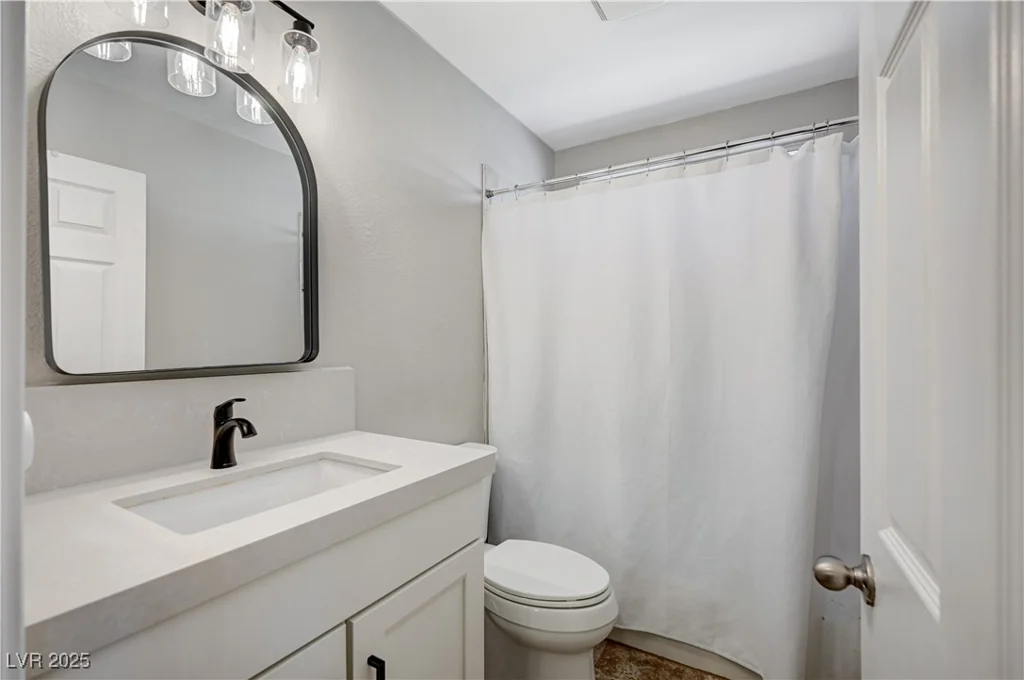1424 Silver Knoll, Las Vegas, NV 89123