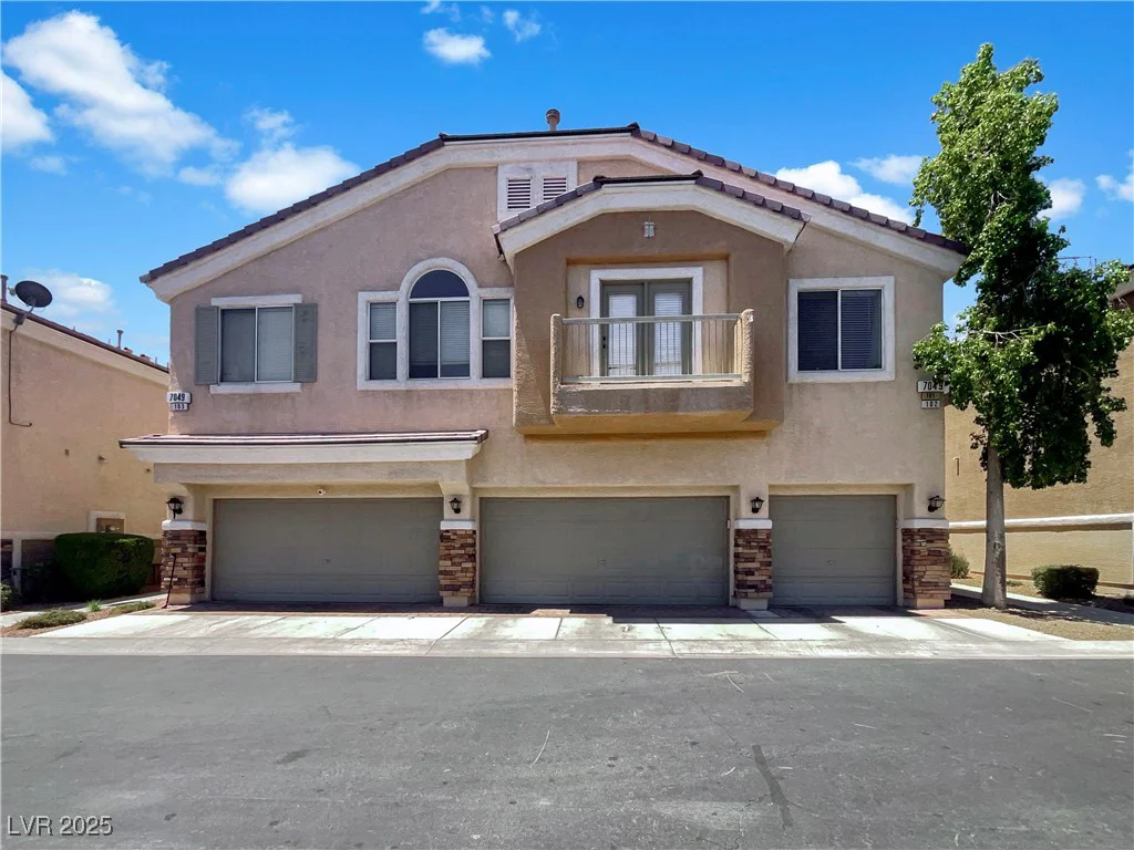 7049 Knob Creek, Las Vegas, NV 89149