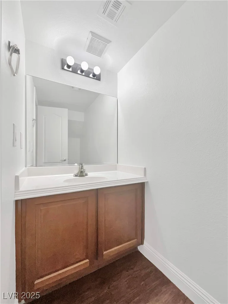 7049 Knob Creek, Las Vegas, NV 89149