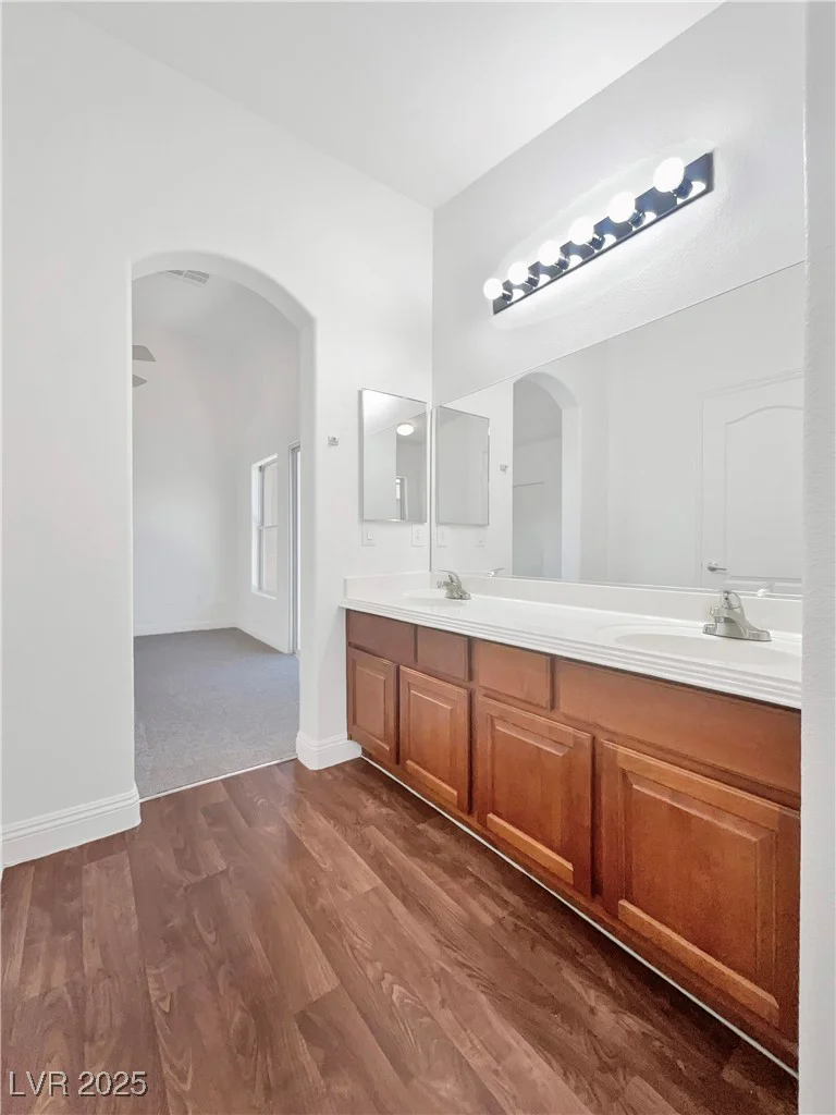 7049 Knob Creek, Las Vegas, NV 89149