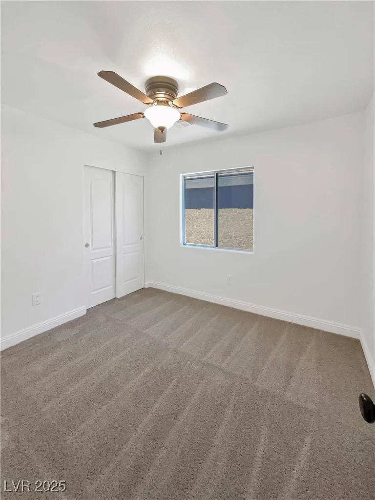 7049 Knob Creek, Las Vegas, NV 89149
