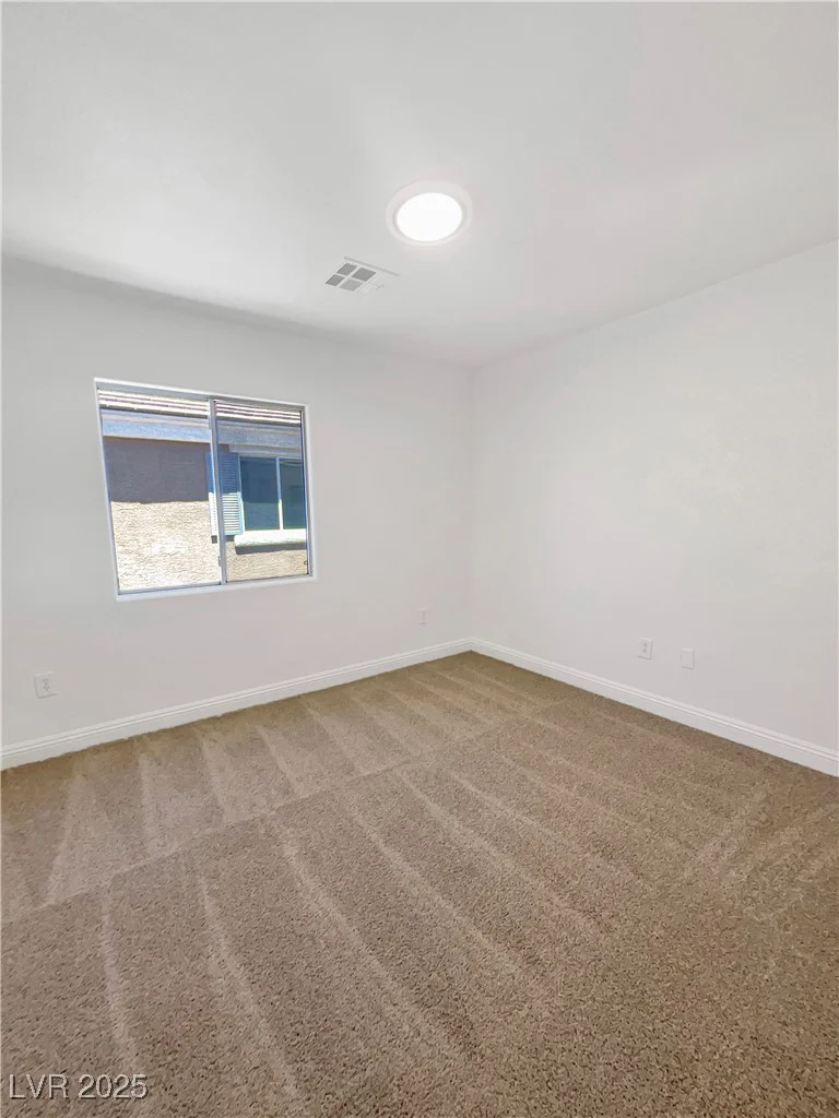 7049 Knob Creek, Las Vegas, NV 89149
