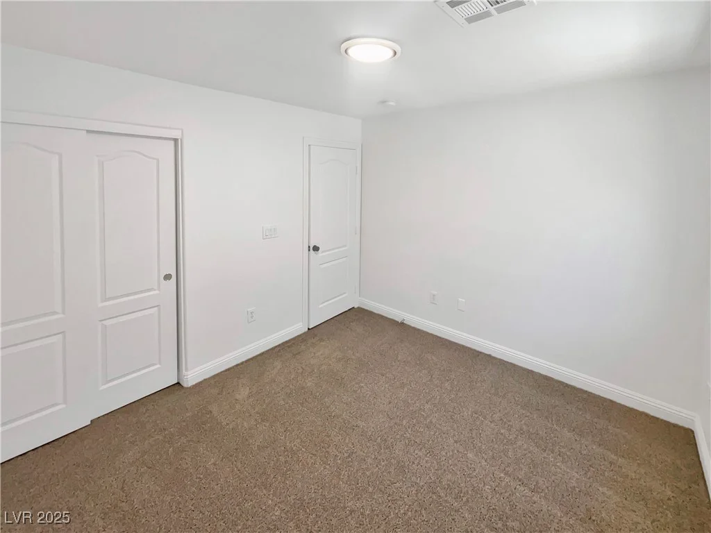7049 Knob Creek, Las Vegas, NV 89149
