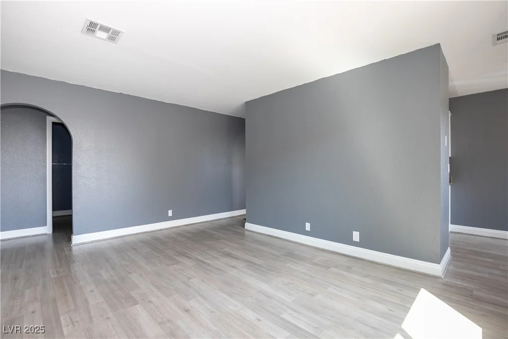 1844 Decatur, Las Vegas, NV 89108