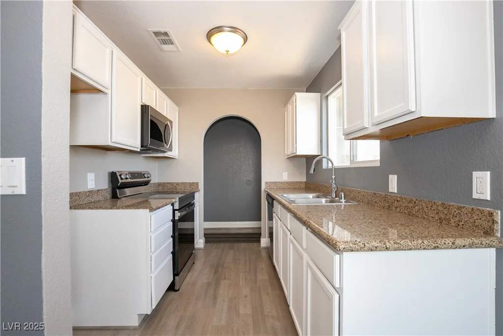 1844 Decatur, Las Vegas, NV 89108