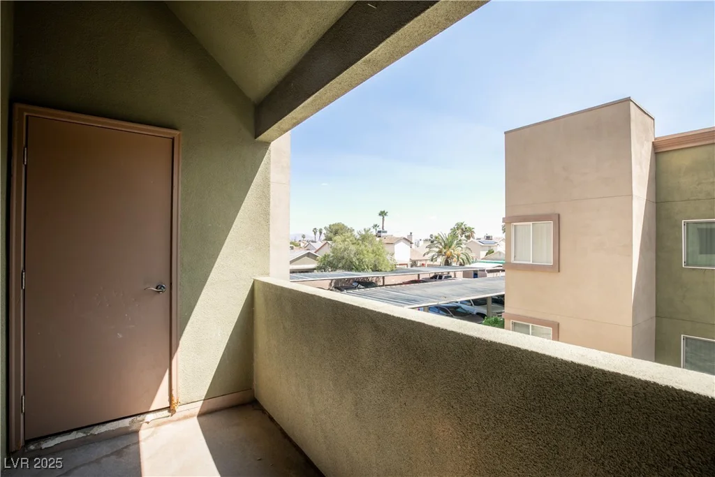 1844 Decatur, Las Vegas, NV 89108