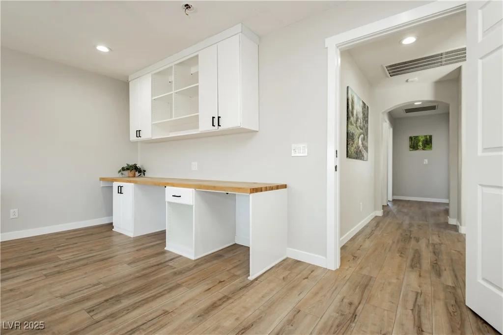 8429 Wild Diamond, Las Vegas, NV 89143