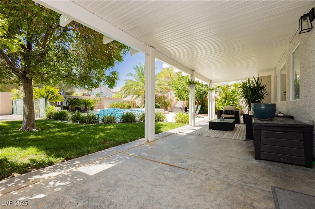 8429 Wild Diamond, Las Vegas, NV 89143