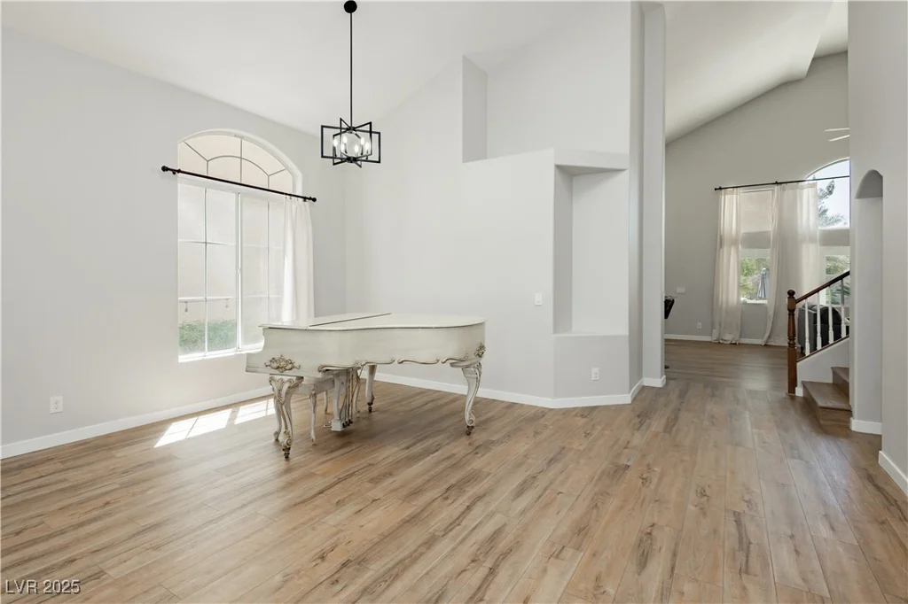 8429 Wild Diamond, Las Vegas, NV 89143