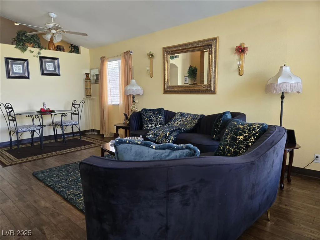 4543 Silver Bit, North Las Vegas, NV 89032