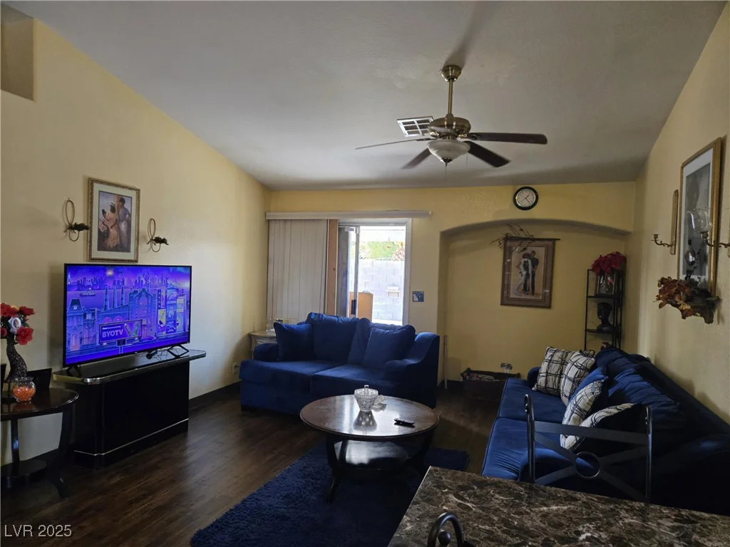 4543 Silver Bit, North Las Vegas, NV 89032