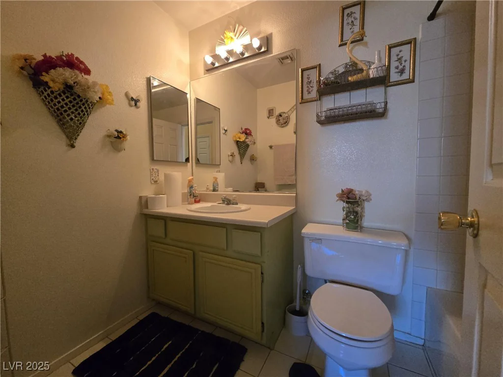 4543 Silver Bit, North Las Vegas, NV 89032