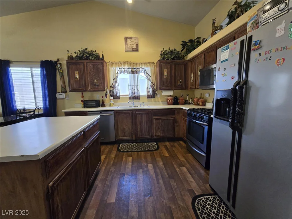 4543 Silver Bit, North Las Vegas, NV 89032