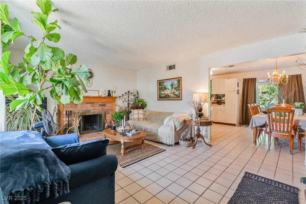 416 Martha, Las Vegas, NV 89110