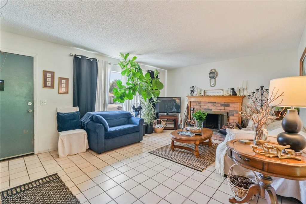 416 Martha, Las Vegas, NV 89110