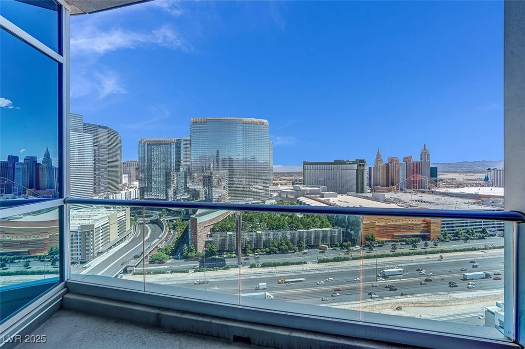 4525 Dean Martin, Las Vegas, NV 89103