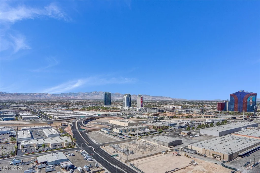 4525 Dean Martin, Las Vegas, NV 89103