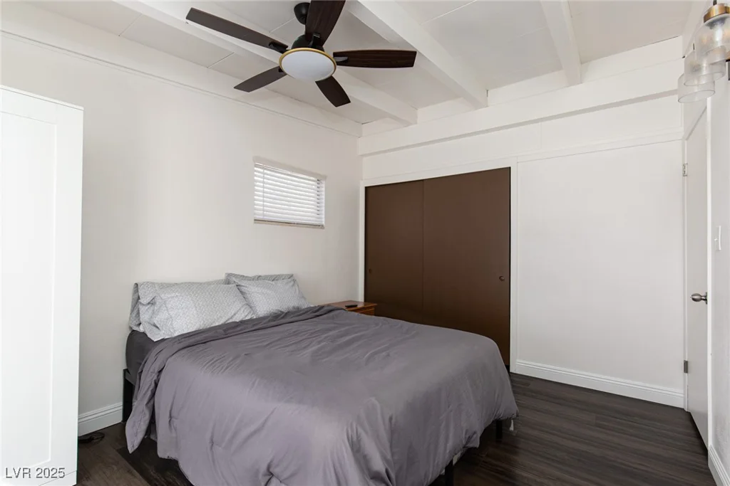 373 Upland, Las Vegas, NV 89107