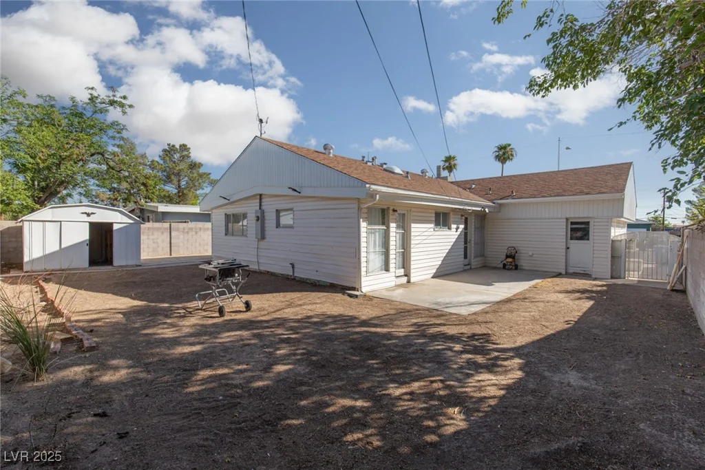 373 Upland, Las Vegas, NV 89107