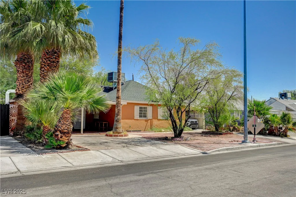 1301 Norman, Las Vegas, NV 89104
