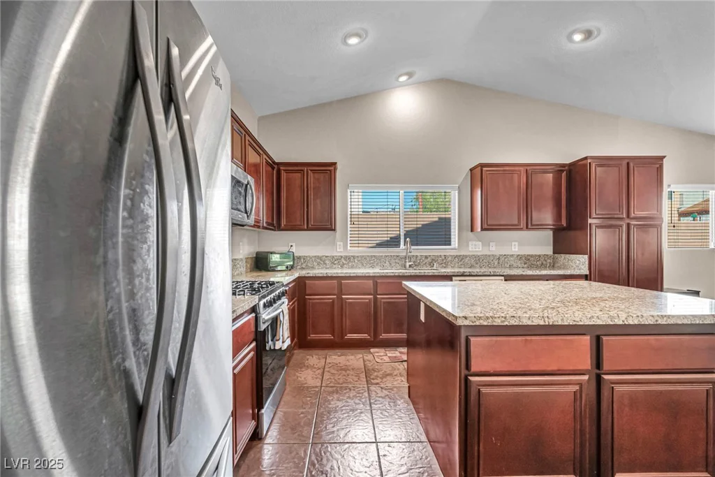5612 Old Stable, Las Vegas, NV 89131