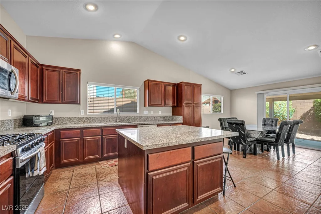 5612 Old Stable, Las Vegas, NV 89131