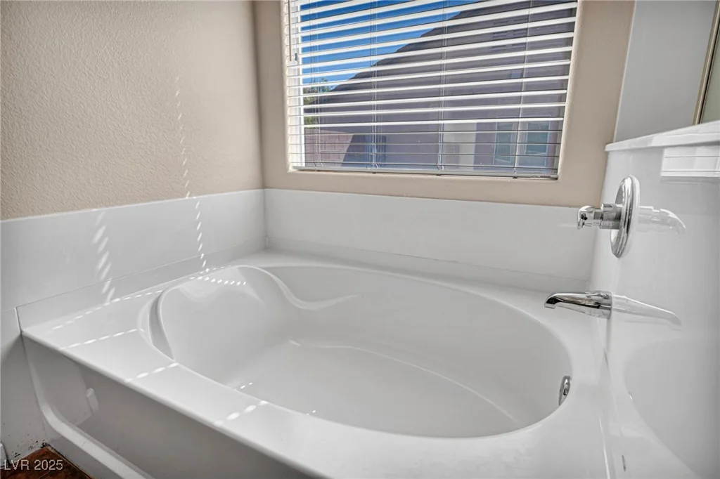 5612 Old Stable, Las Vegas, NV 89131
