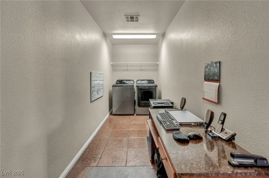5612 Old Stable, Las Vegas, NV 89131
