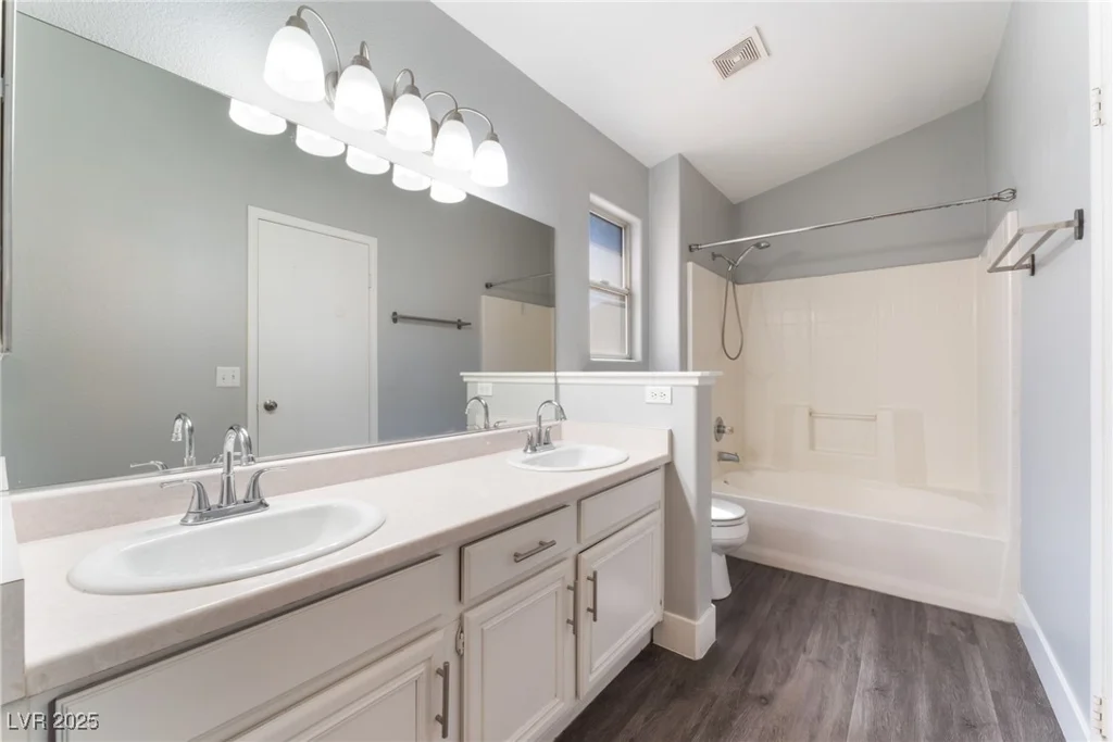 4321 Stockbridge, Las Vegas, NV 89115
