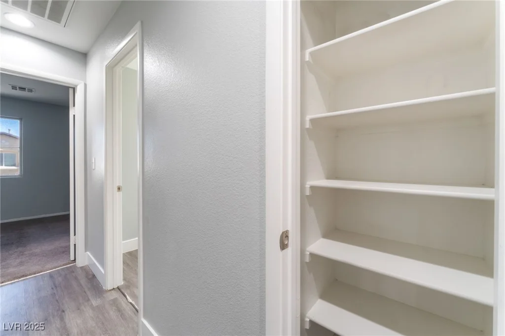 4321 Stockbridge, Las Vegas, NV 89115