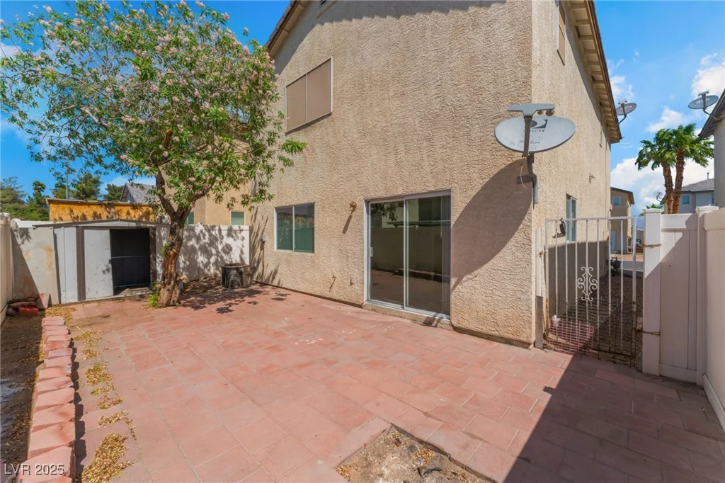4321 Stockbridge, Las Vegas, NV 89115