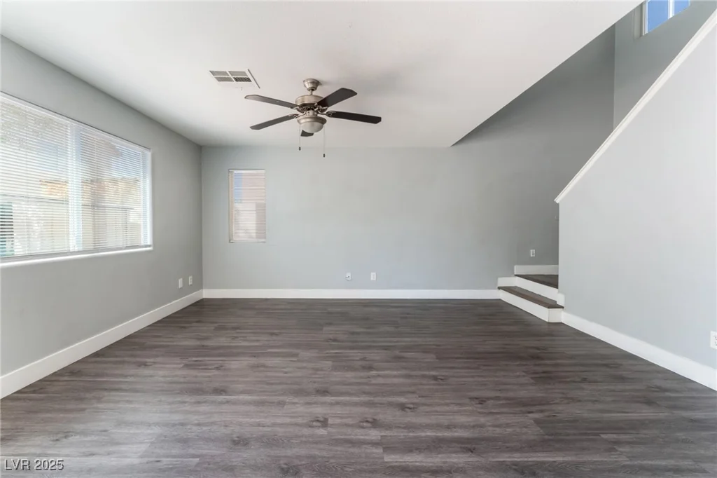 4321 Stockbridge, Las Vegas, NV 89115