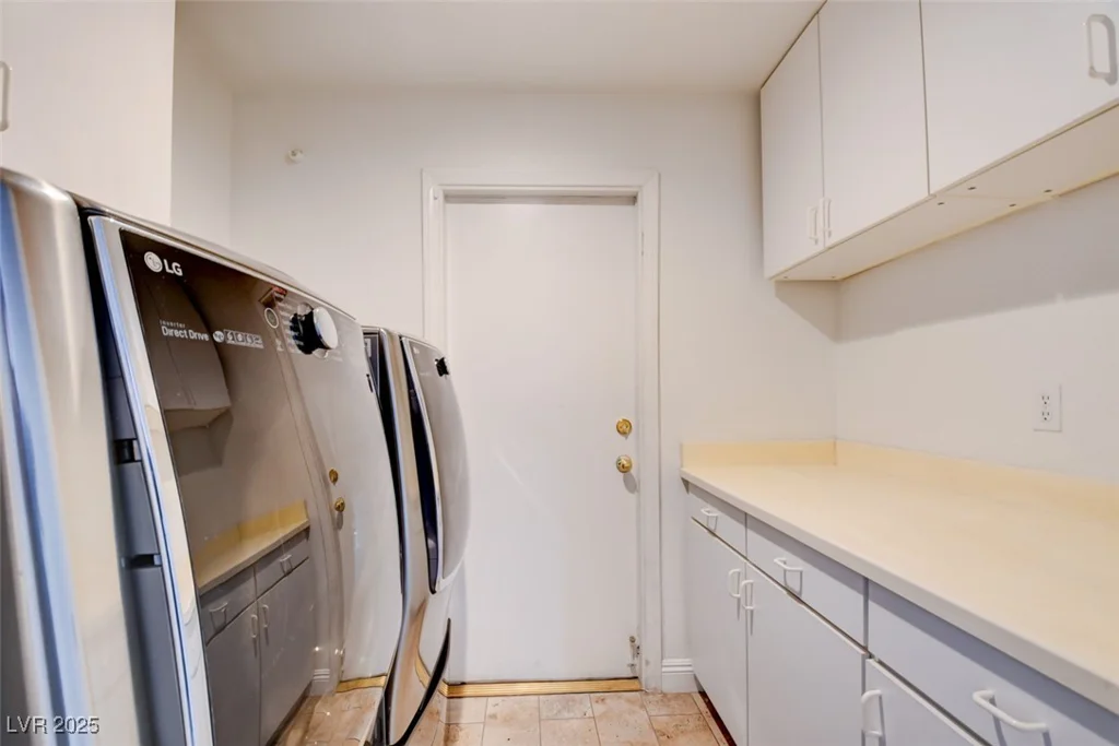 3416 Bonn, Las Vegas, NV 89130