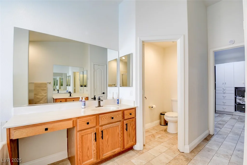 3416 Bonn, Las Vegas, NV 89130