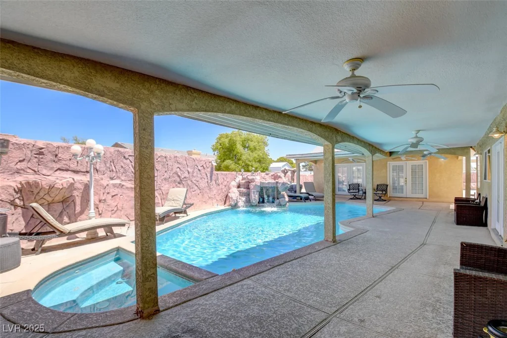 3416 Bonn, Las Vegas, NV 89130