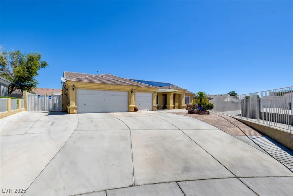 3416 Bonn, Las Vegas, NV 89130