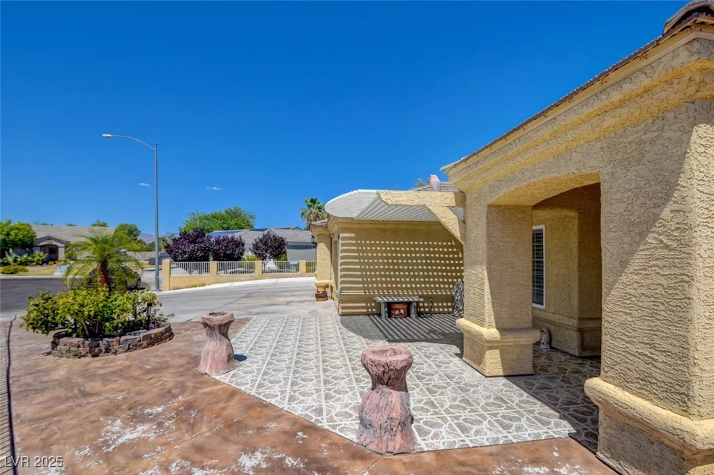 3416 Bonn, Las Vegas, NV 89130