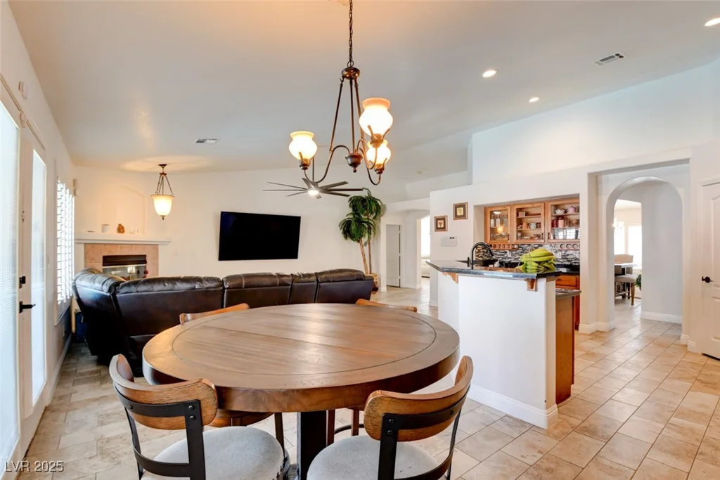 3416 Bonn, Las Vegas, NV 89130