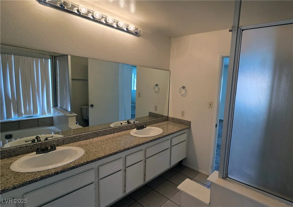 3544 Sandcliff, Las Vegas, NV 89121