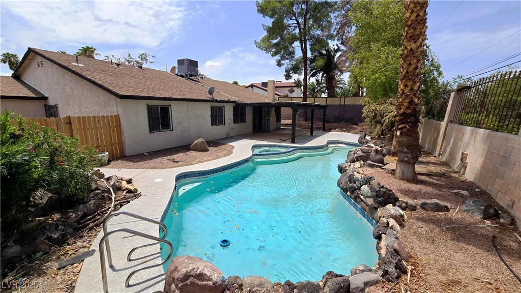 3544 Sandcliff, Las Vegas, NV 89121