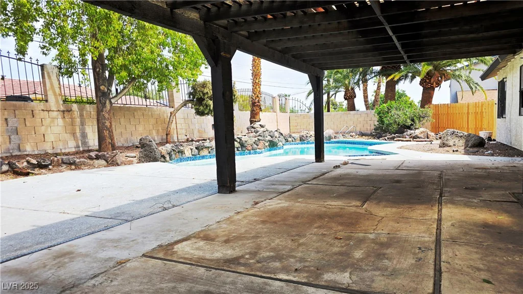 3544 Sandcliff, Las Vegas, NV 89121