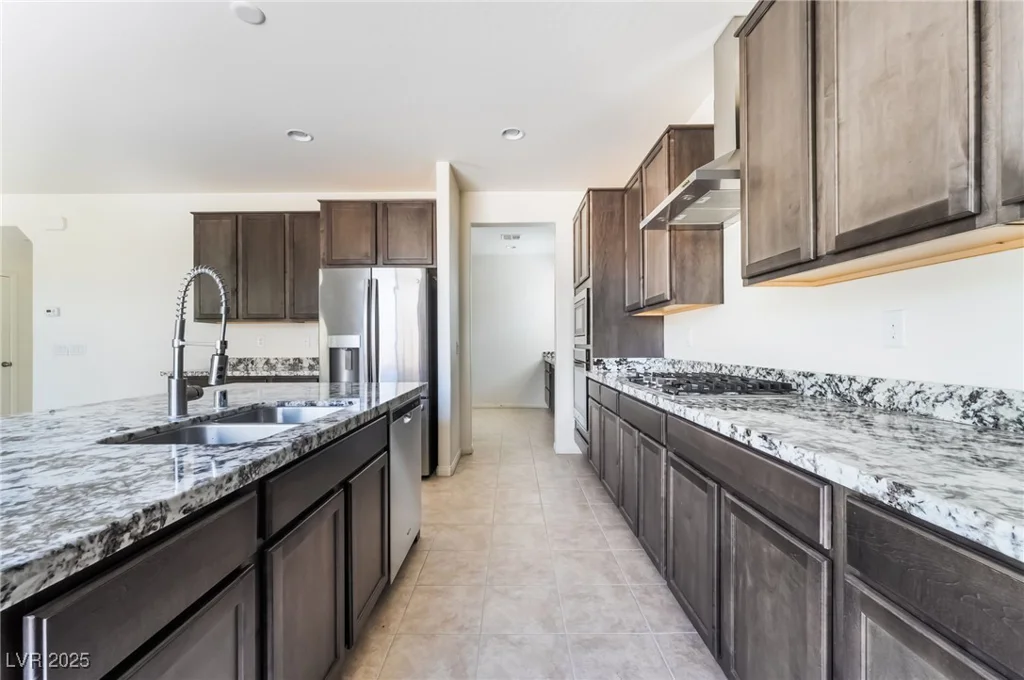 6707 Stonetrace, Las Vegas, NV 89148