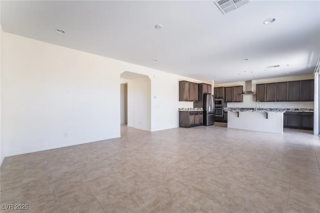 6707 Stonetrace, Las Vegas, NV 89148