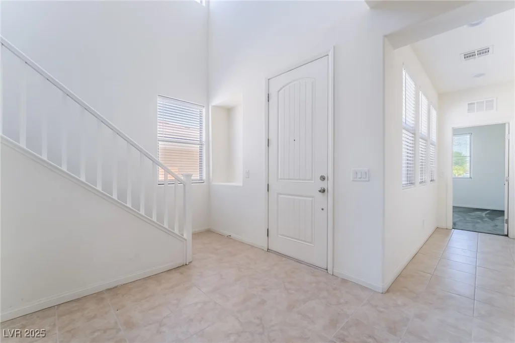 6707 Stonetrace, Las Vegas, NV 89148