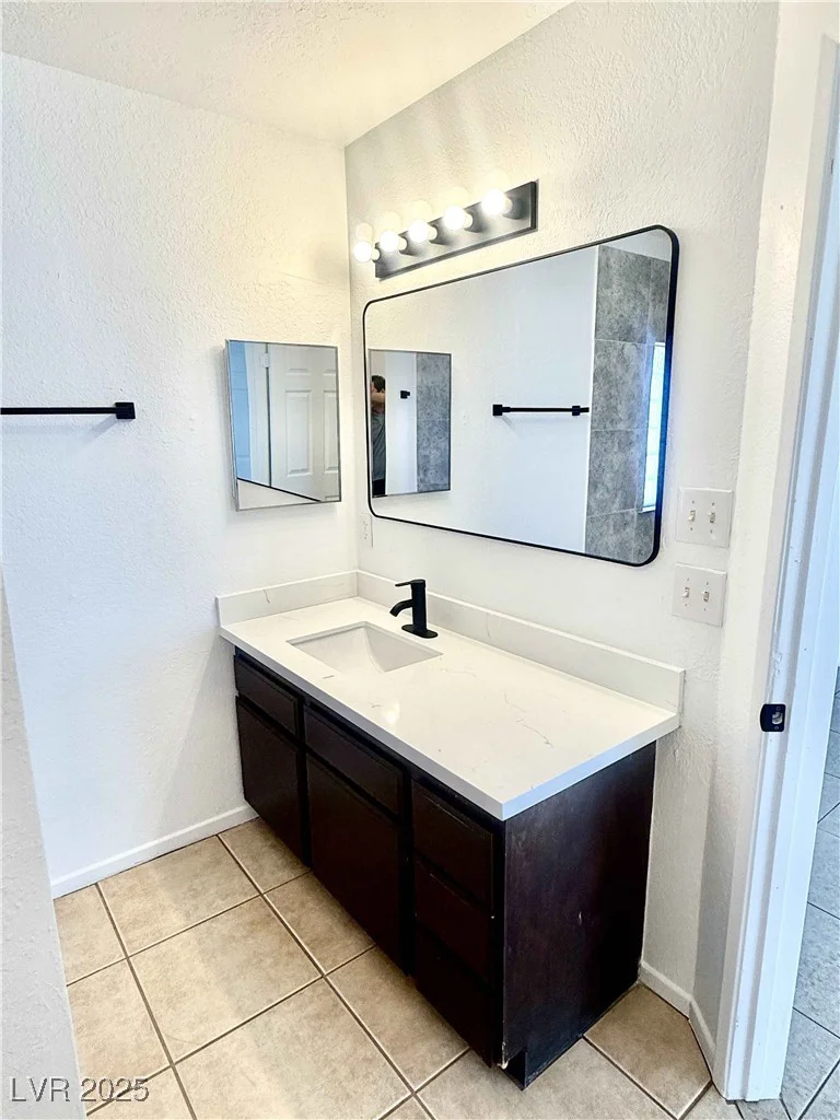 6457 Bannock, Las Vegas, NV 89107